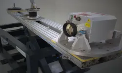 Illustration des essais d'accélération constante avec une centrifugeuse